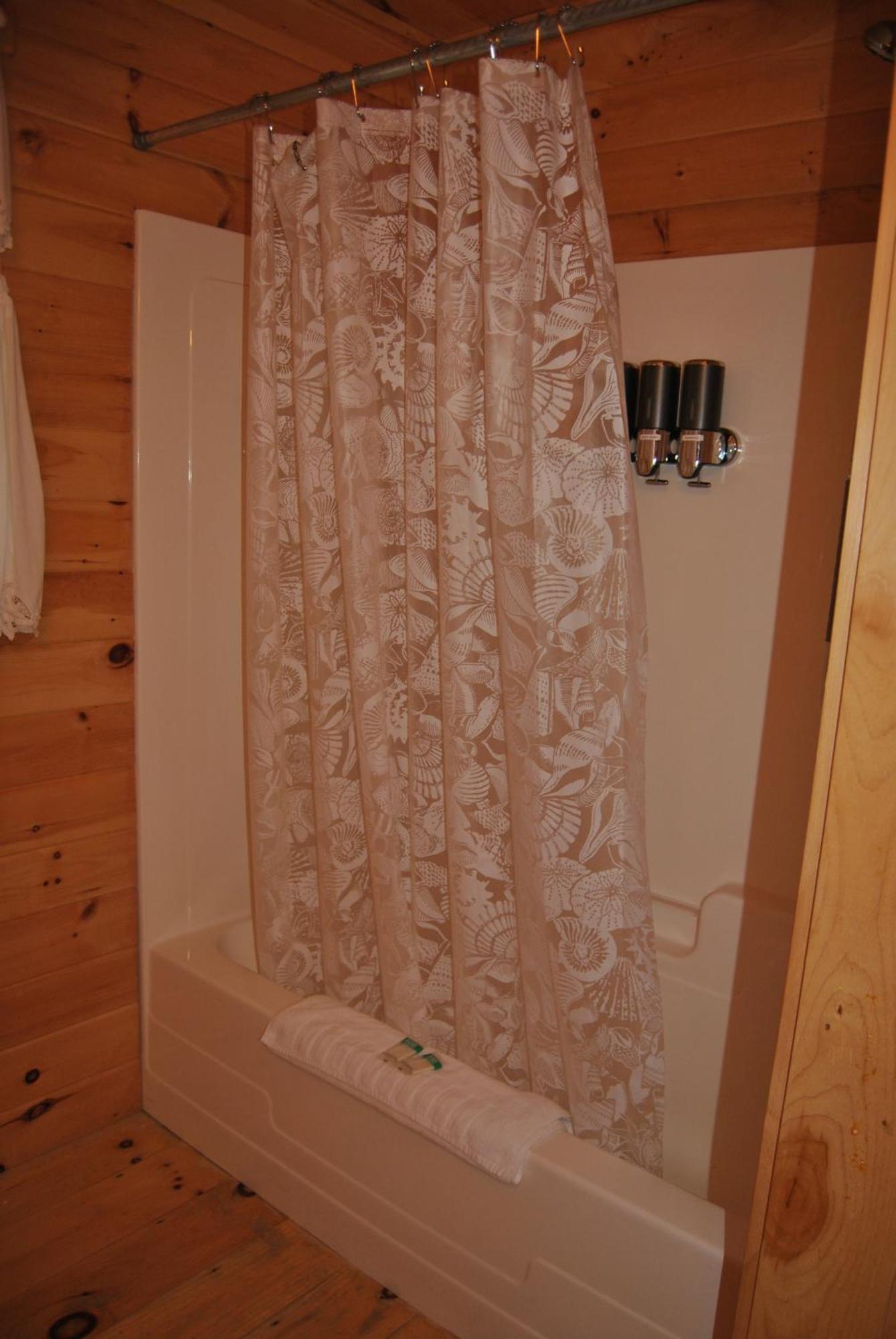 The Eggemoggin Reach Inn Brooklin Екстериор снимка
